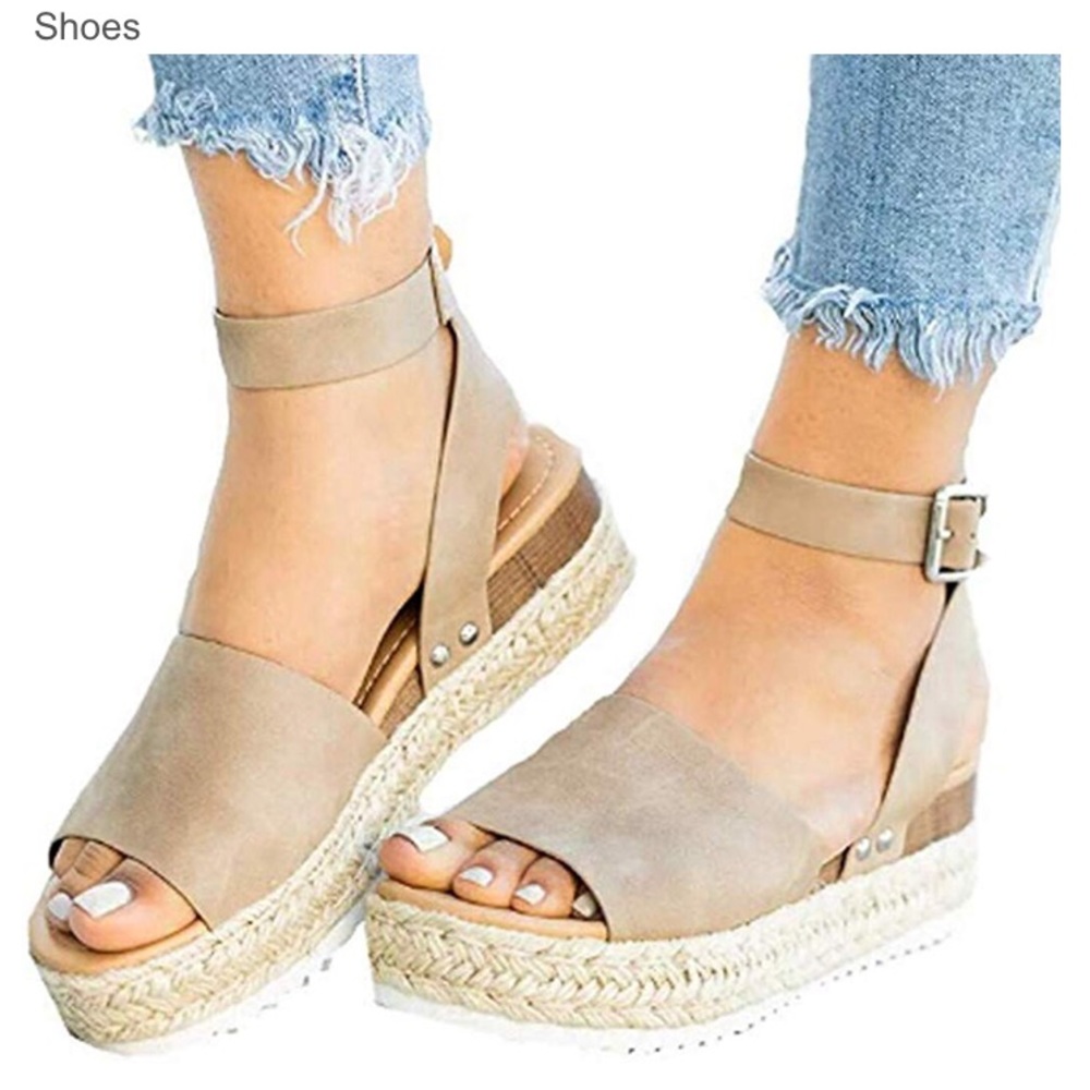 NEW Tan espadrilles
